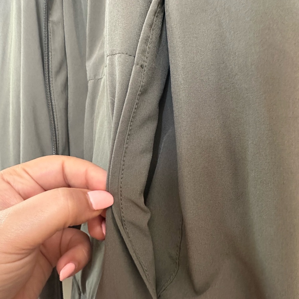 Bomber Jacket - Picture 3 of 6